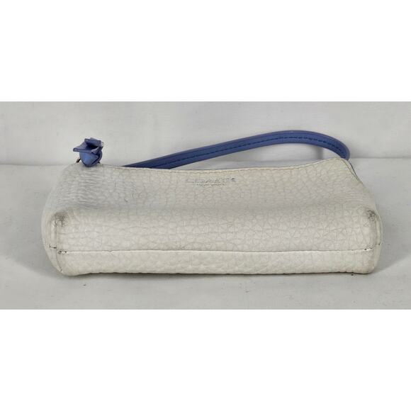 COACH WOMEN'S SMALL WHITE PEBBLE LEATHER CLUTCH/WRISTLET – 4" X 6" X 1" - Picture 5 of 10